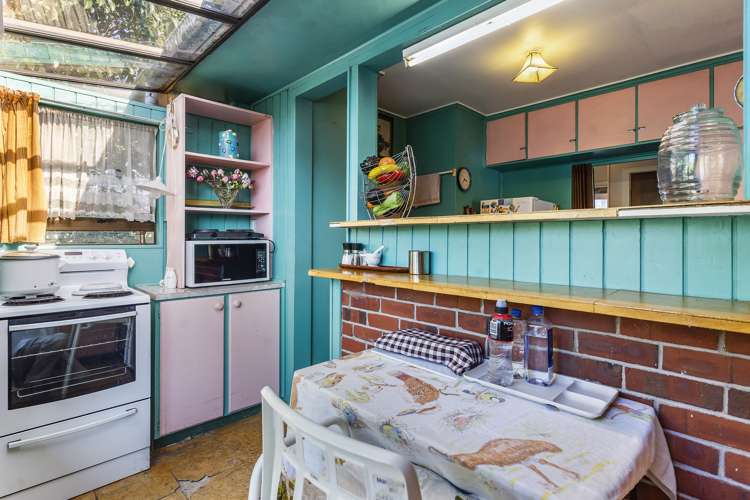 27 Olsen Avenue Hillsborough_7