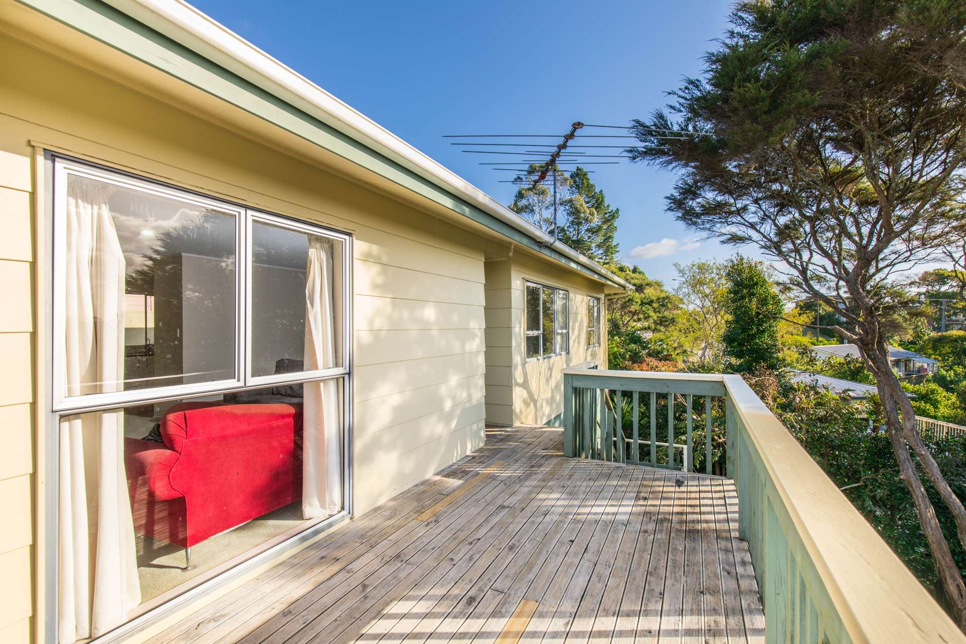 2/159a Manuka Road Bayview_0