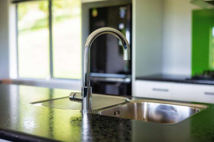 65 Hereford Road Oropi_10