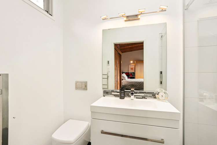 192 Carter Road Oratia_16