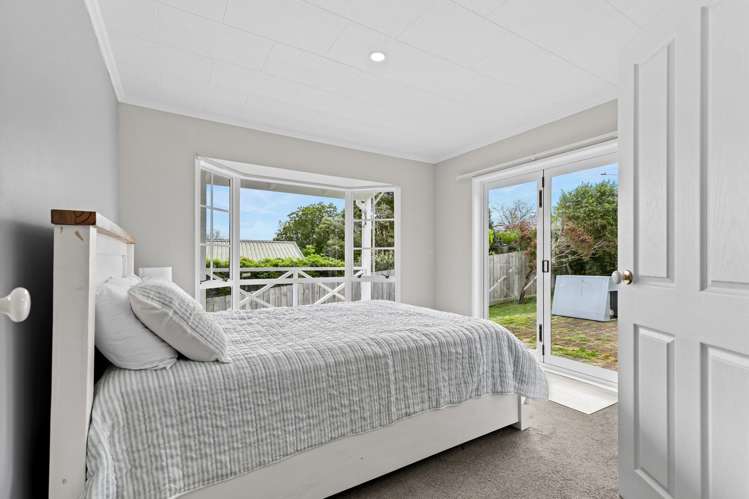 95 Hadfield Street Beach Haven_14