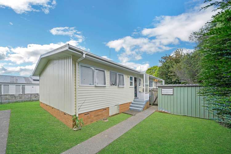 65 Orchard Street Avondale_16