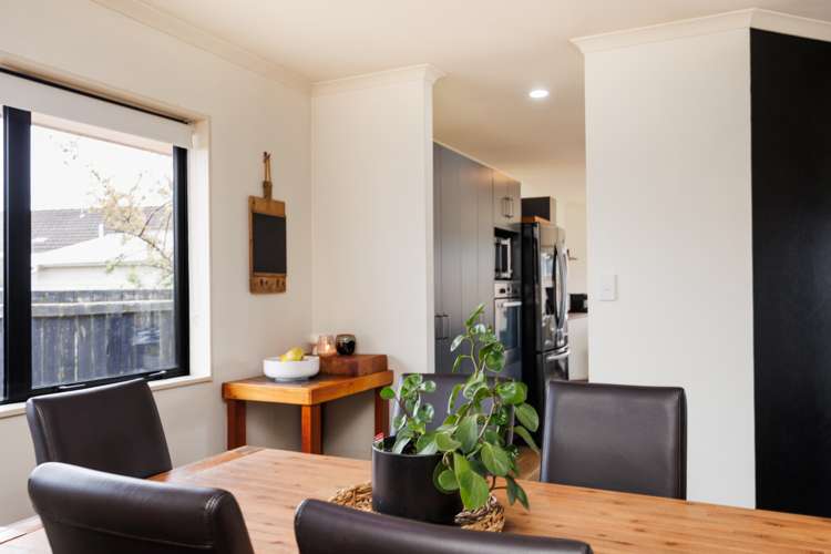 17 Daniel Place Kelvin Grove_15