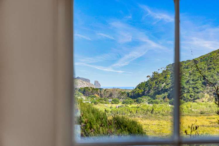 158 Bethells Road Bethells Beach_36