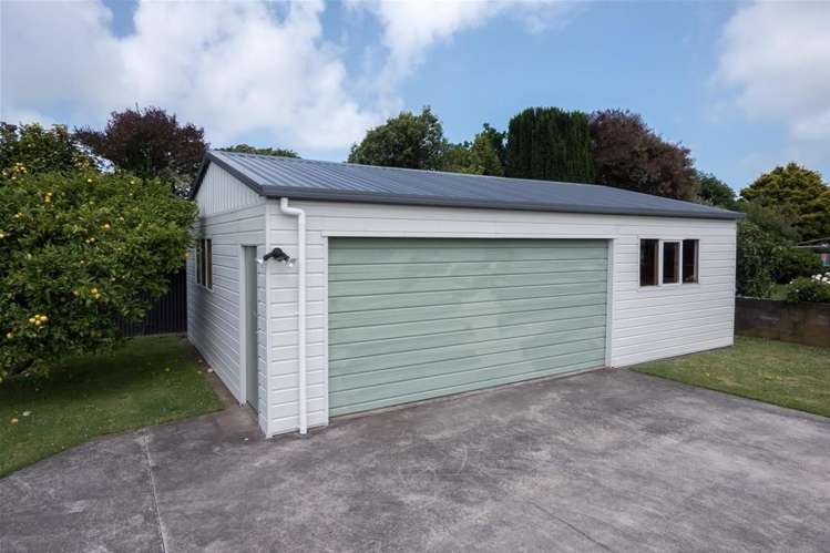 35 Disraeli Street Hawera_14