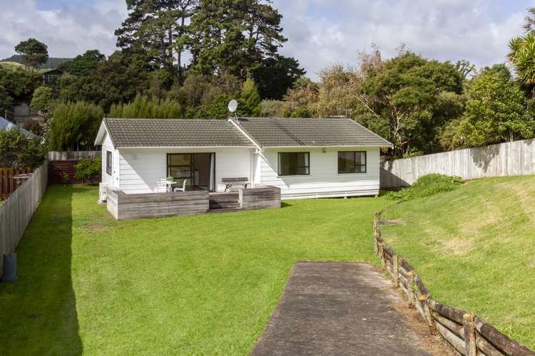 13 Forest Road Raumati South_15