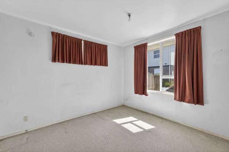 32 Castledine Crescent Glen Innes_14