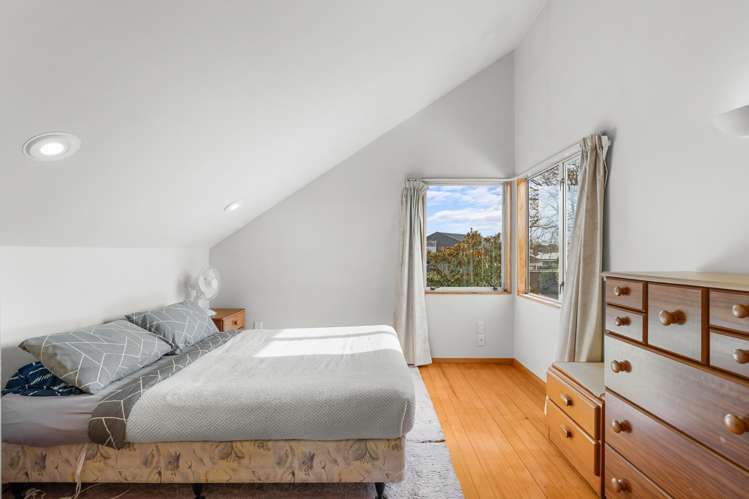 2/173 Idris Road Strowan_13