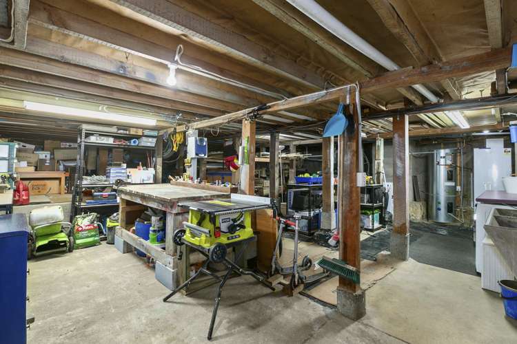 22 Koremata Street Green Island_17