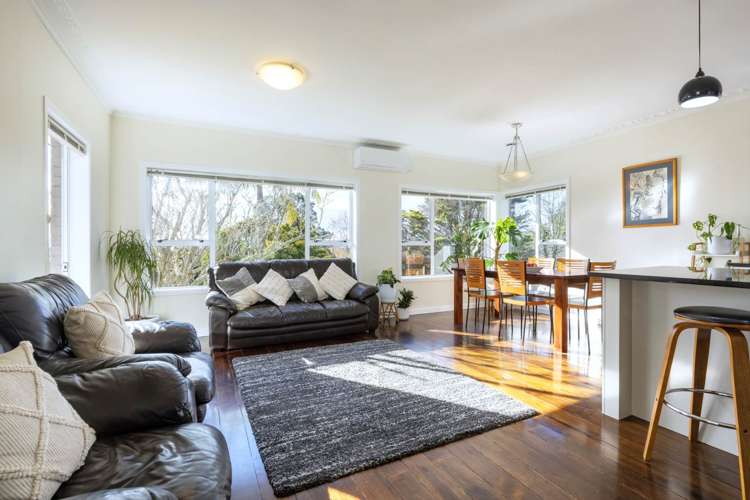 161 Golf Road Titirangi_4