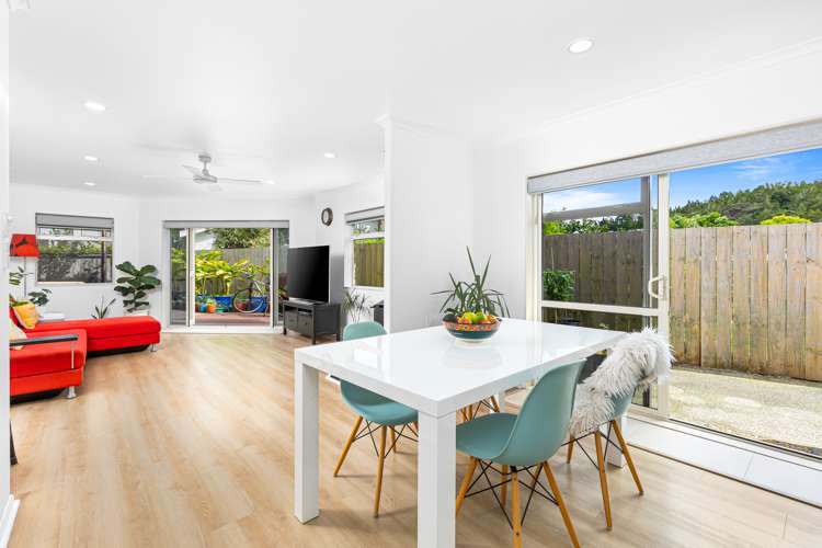 26a Forest Glen Orewa_7