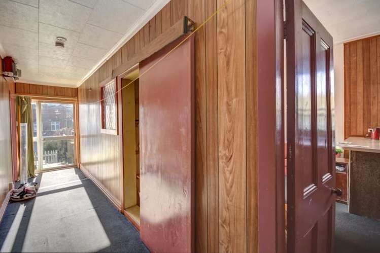 371 South Road Caversham_8