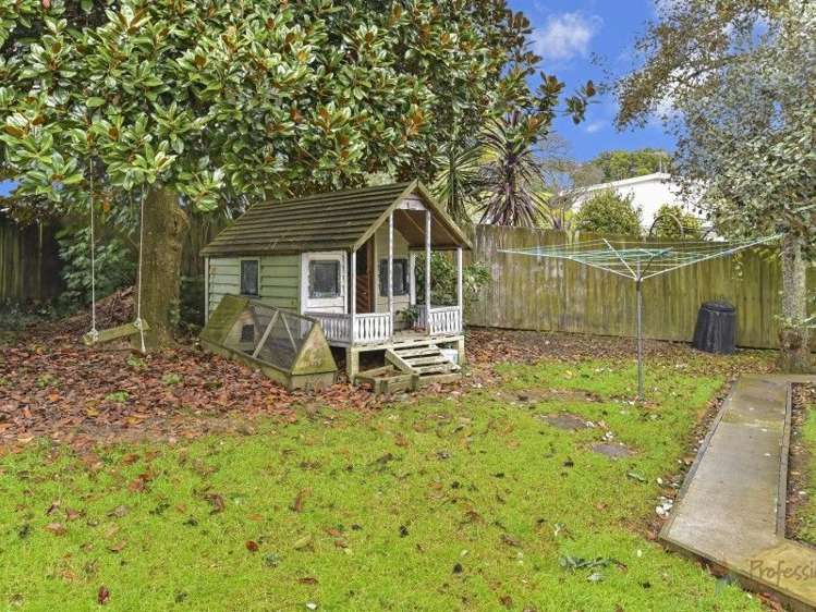 15 Derrimore Heights Clover Park_19