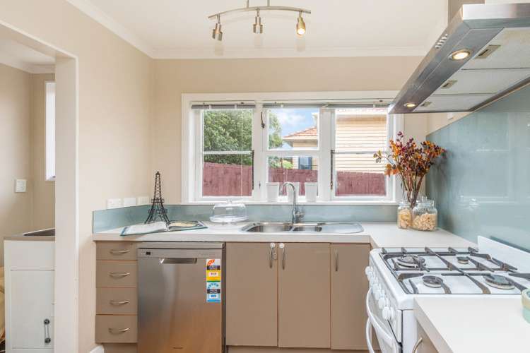 14 Himikera Avenue Avondale_7