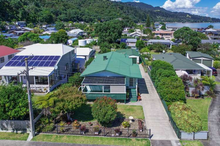 9 West Crescent Te Puru_22