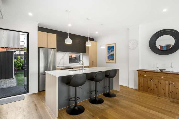 9 Te One Place Belmont_8