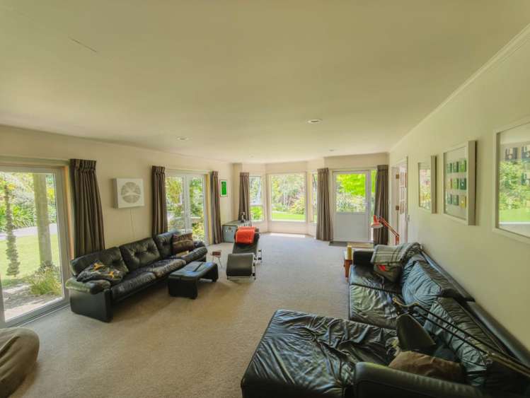 259 Surrey Hill Road Oakura_6