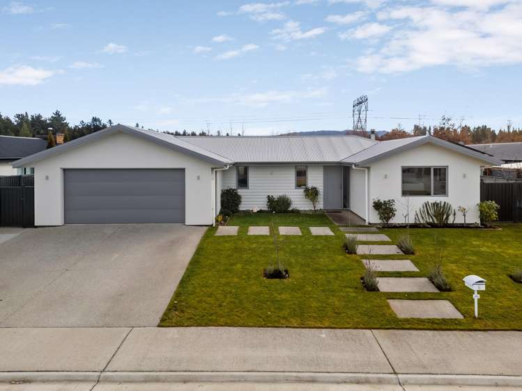 16 Briar Crescent_5