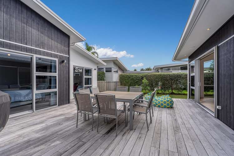 112 Ashley Place Matarangi_27