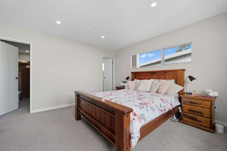 32B Tirimoana Road Te Atatu South_6