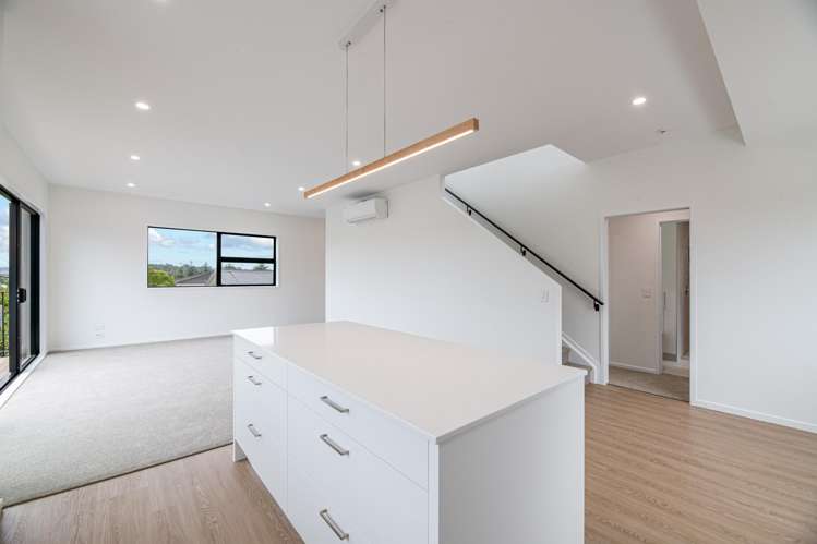 1/71 West Coast Road Glen Eden_14