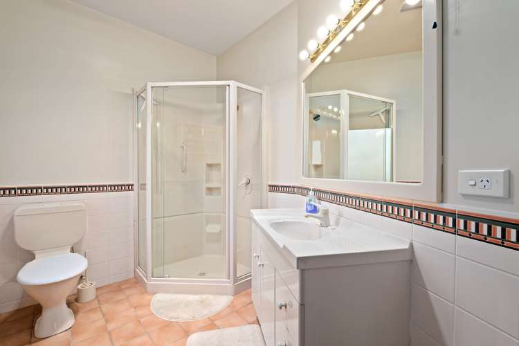 38 Beacon Point Road Wanaka_9