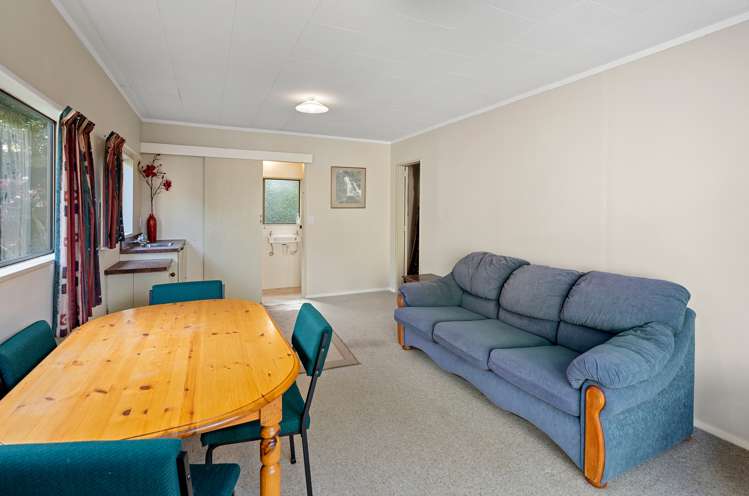 5 Oratia Street Waikanae Beach_12