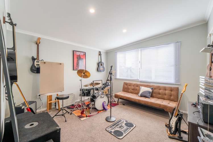22 Beatty Street Strathern_17