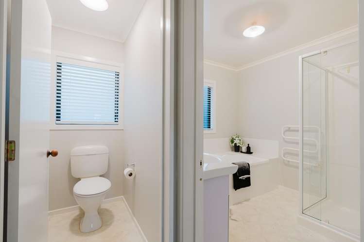 58 Cemetery Road Whatawhata_17