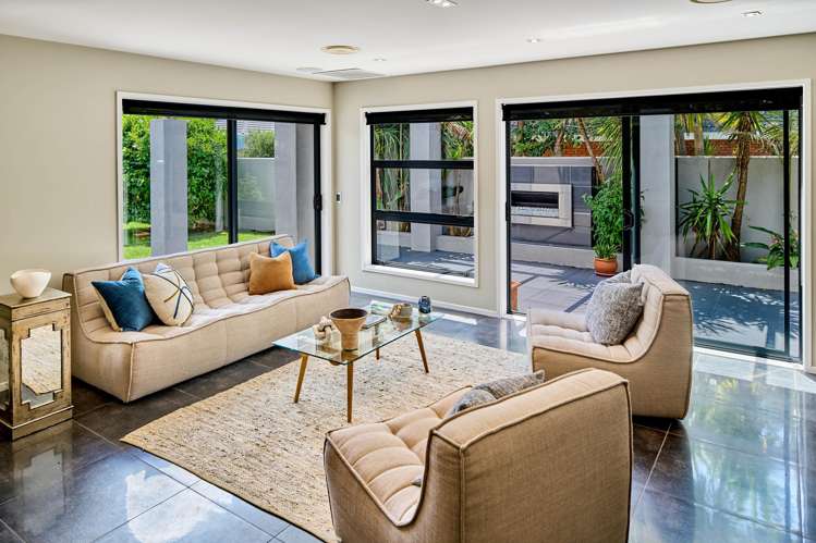 29d Wai-Iti Crescent Woburn_11