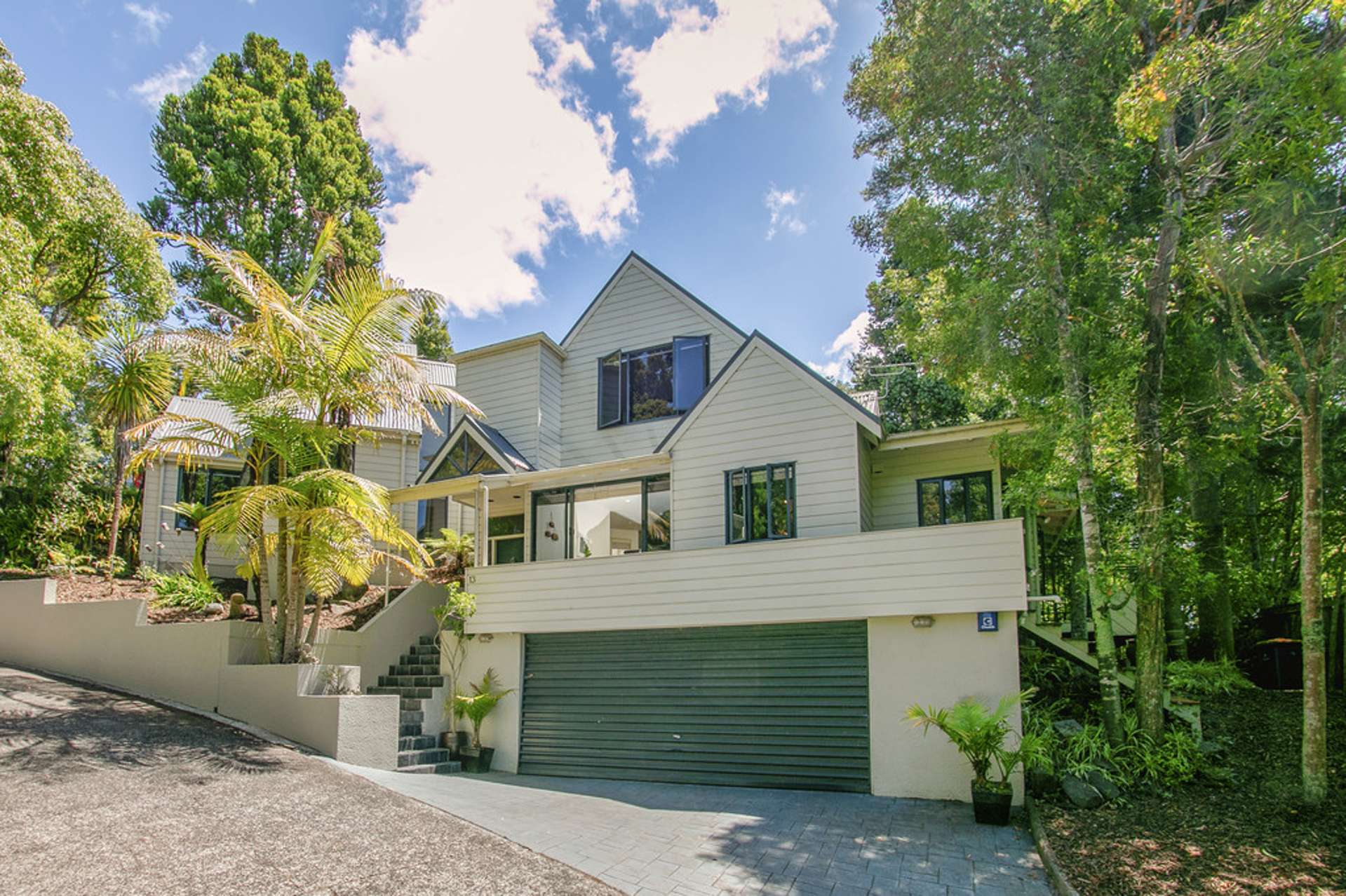 13 Kaurimu Rise Titirangi_0