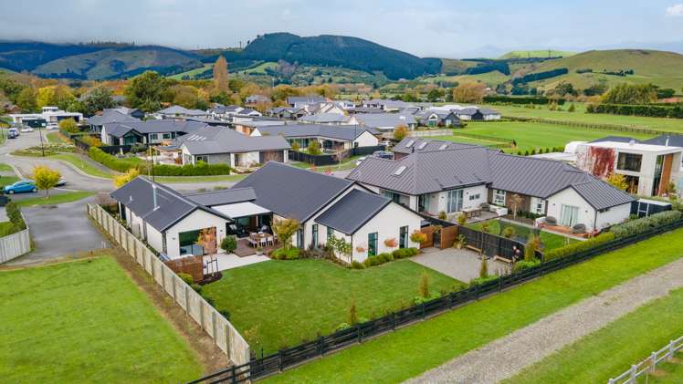 10 Ryan Place Tai Tapu_24