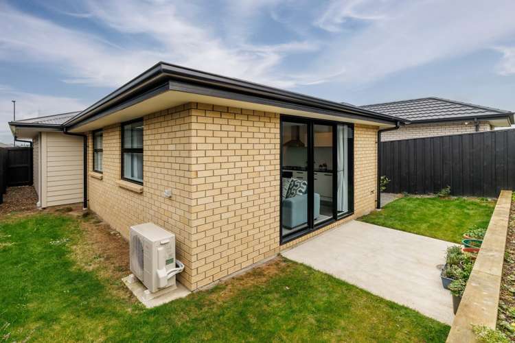 5 Jean Batten Lane Rolleston_18