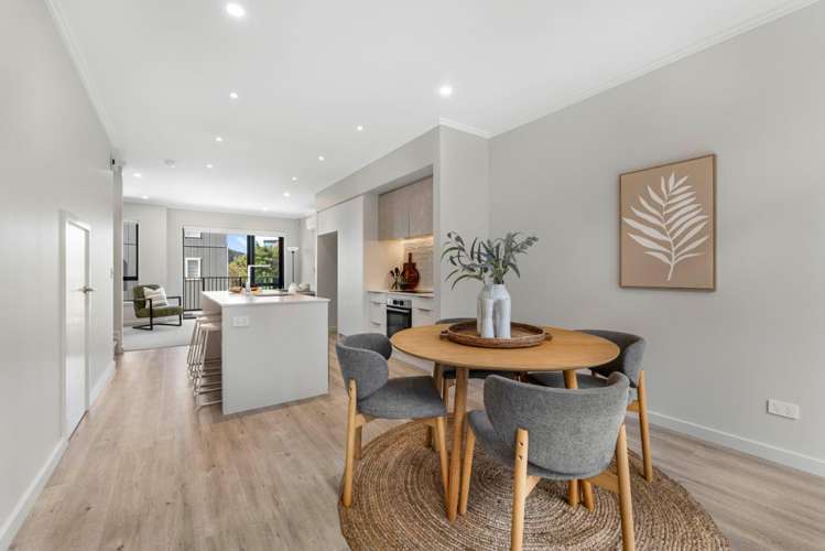 5/35 Marine Parade Hobsonville_8