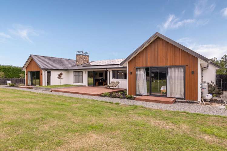 8 Walford Way Darfield_13