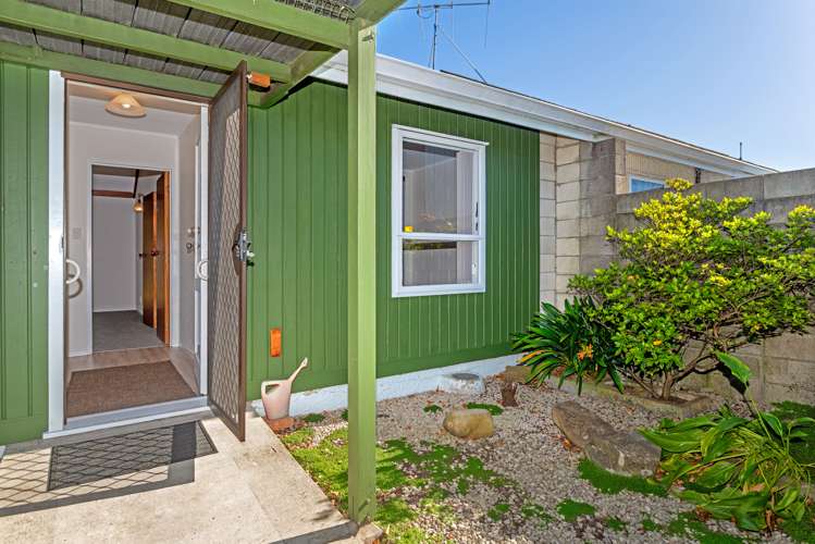 1 Stevenson Lane Kaiti_17