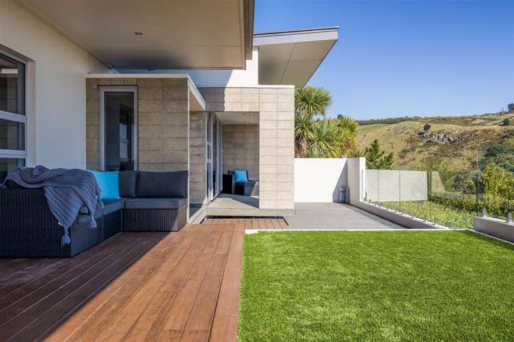 6 Yelverton Place Huntsbury_28