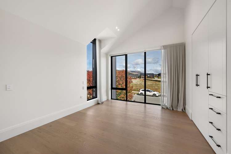 Unit 3, 58 Malvern Road Wanaka_19