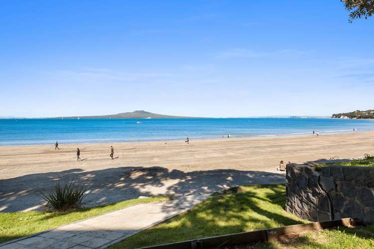 2/47 The Strand Takapuna_5