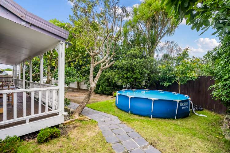 5/7 Ireland Place Ranui_17