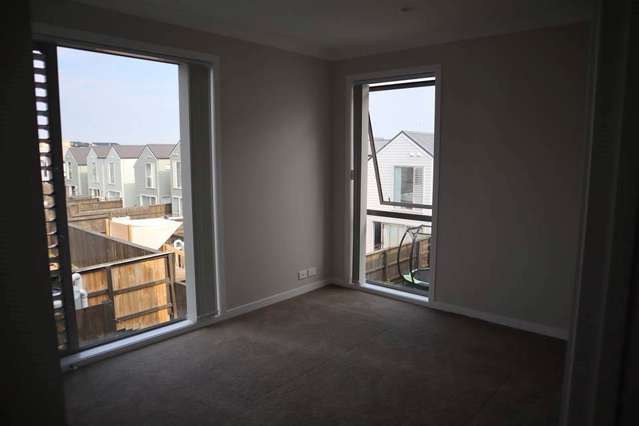 3 Peihana Road Hobsonville_3