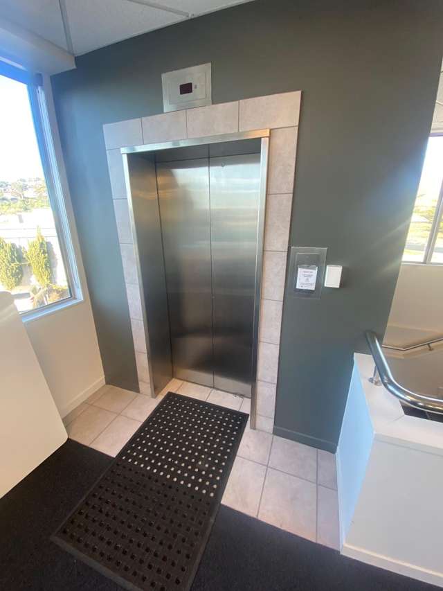 FF Unit 4/14 Settlers Crescent Ferrymead_4