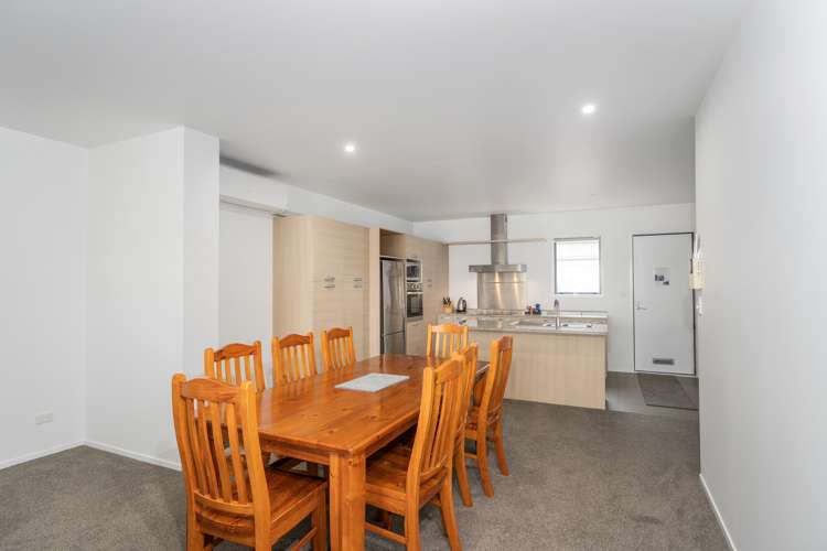 17/73 South Highway Whitianga_5