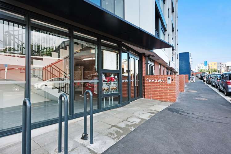 604/21 King Street Mount Cook_10