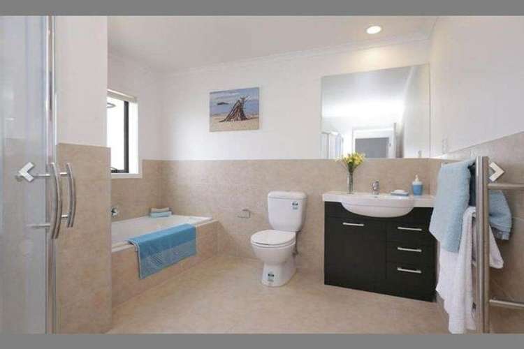 10/2 Swan Hill Drive Glen Eden_6