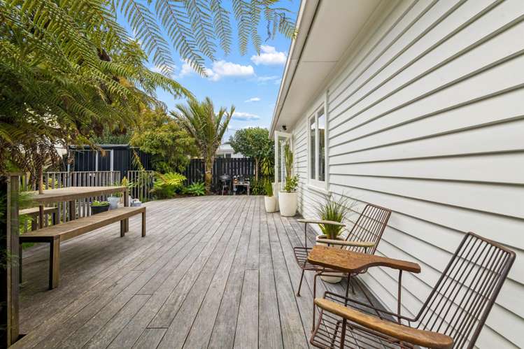 1/141 Edmonton Road Te Atatu South_9