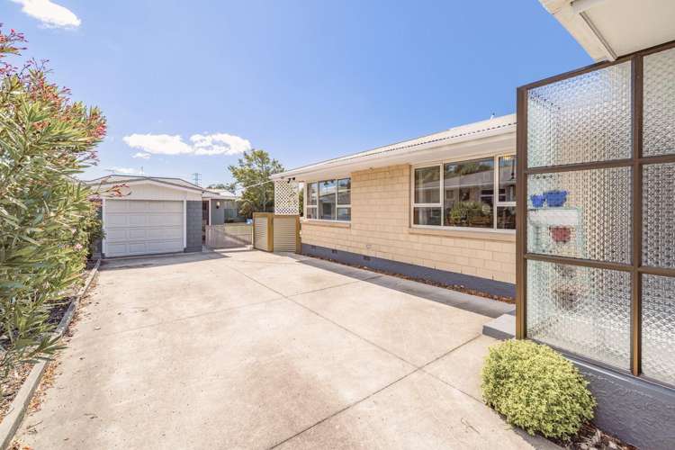 6 Laing Crescent Heathcote Valley_18