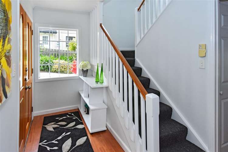 37 Kuripaka Crescent The Gardens_2