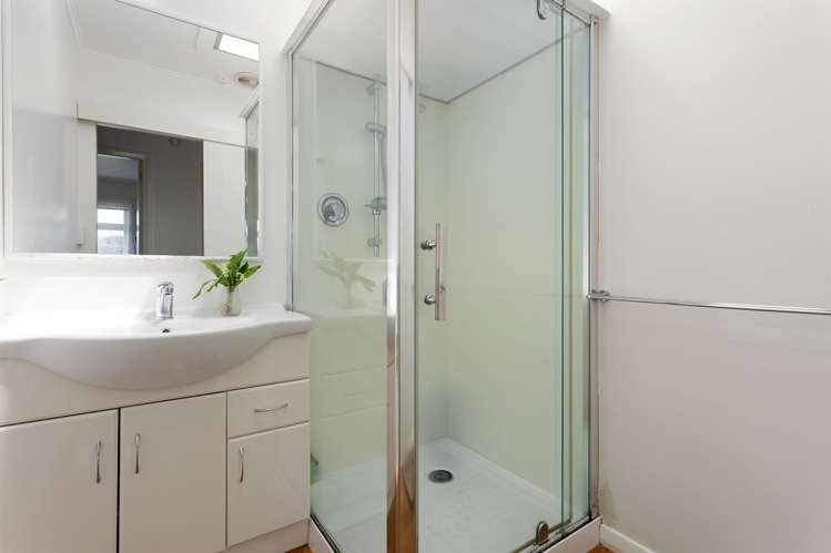 10 Saint Lukes Place Bader_14