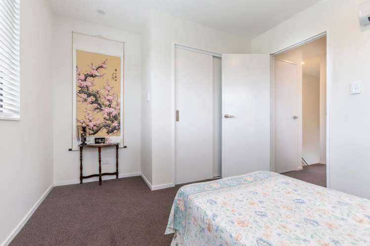 84 Selo Street Glen Eden_11